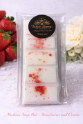 Strawberries & Cream Medium Snap Bar